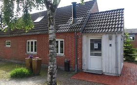 Elmealle 6